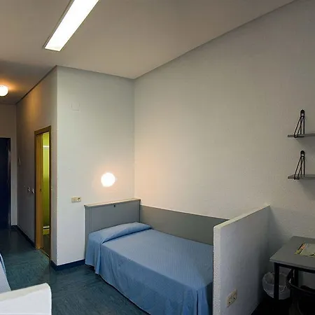 Inturjoven Hostel