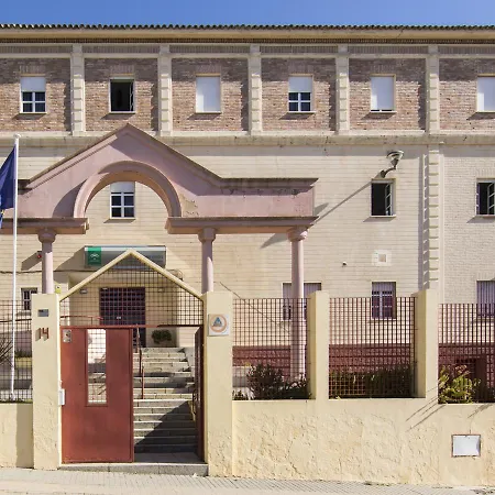 Hostel Inturjoven *