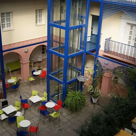 Hostel Inturjoven *
